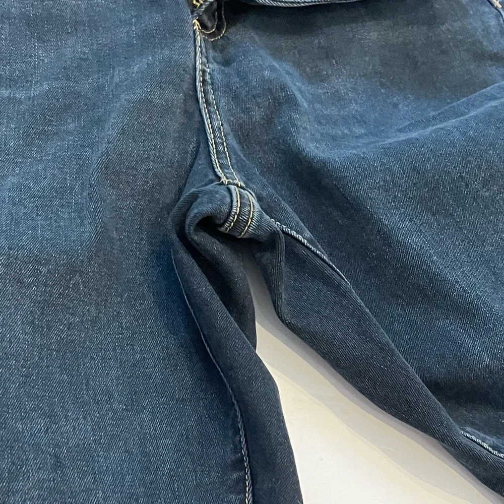 Universal Thread High Rise Skinny Jeans - Picture 15 of 16